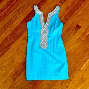 Lilly Valli Shift dress. Size 6. Tiffany blue with gold accents. Never worn.